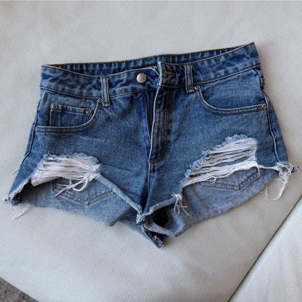 Forever 21 Distressed Blue Denim Jean Shorts